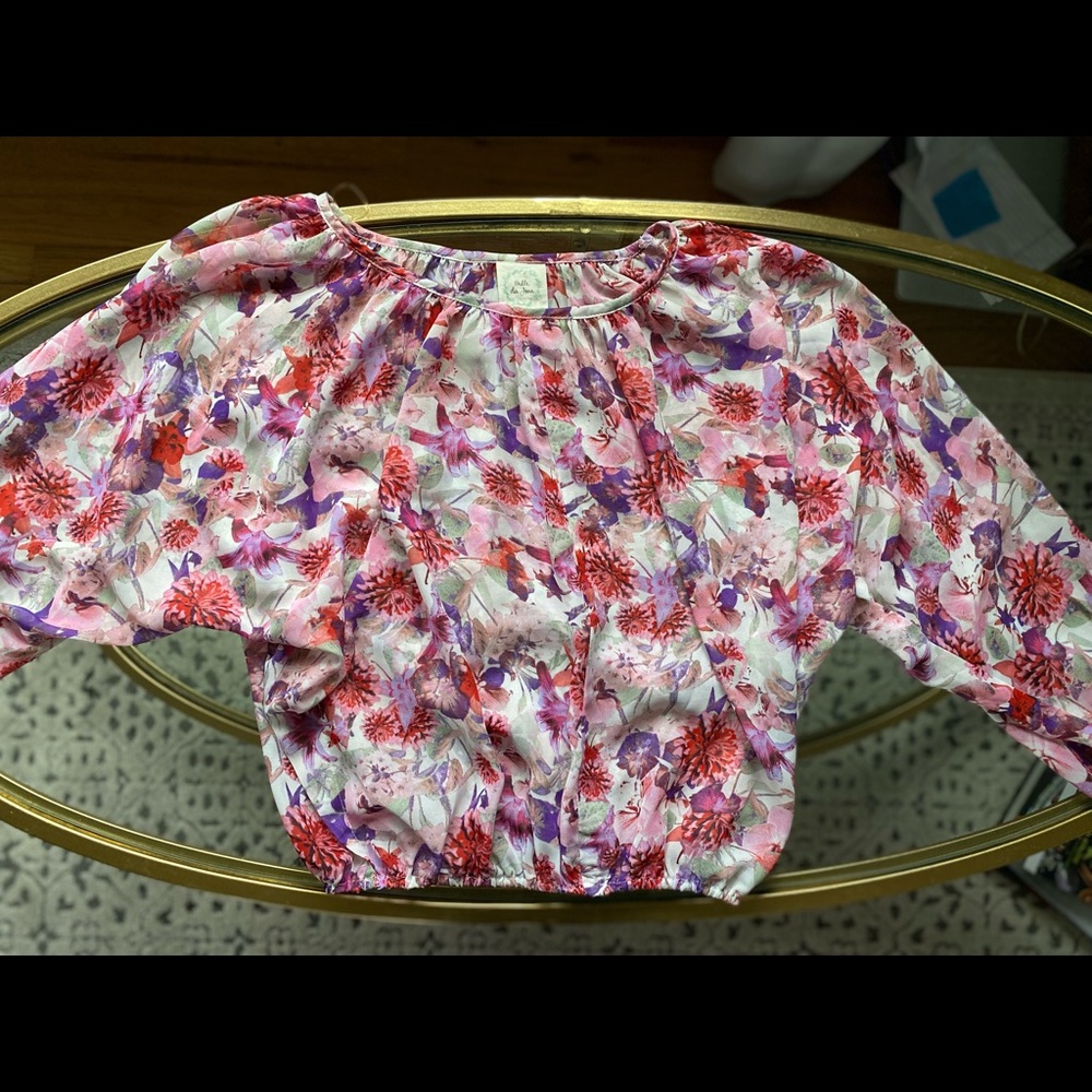 Sheet Floral Blouse with Puff Sleeves and Keyhole opening in the back
